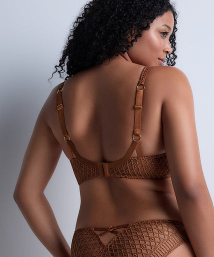 Stardust Dream Moulded Plunge Bra in Amber Goud Aubade Stardust Dream Moulded Push Up Bra in Amber Gold - Pleasurements