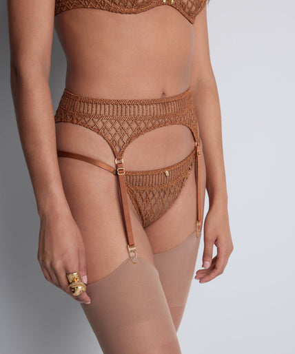 Aubade Stardust Dream Suspender Belt in Amber Gold - Pleasurements